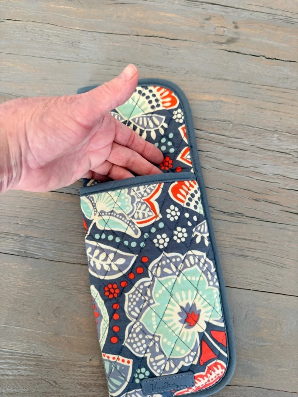 Vera Bradley Nomadic Floral Curling/Flat Iron Case EUC